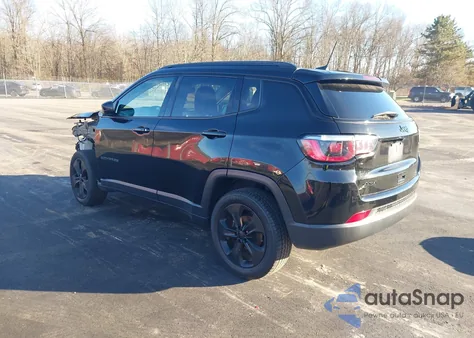 2018 Jeep Compass Altitude 4X4 from USA, damaged, VIN 3C4NJDBB3JT304128